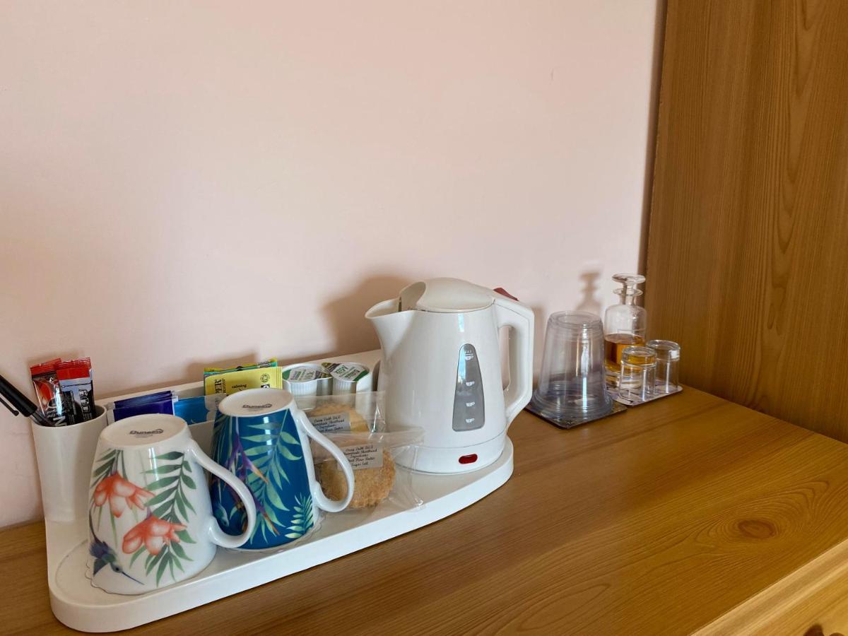 Creag Dubh Bed & Breakfast Kyle of Lochalsh Exteriör bild